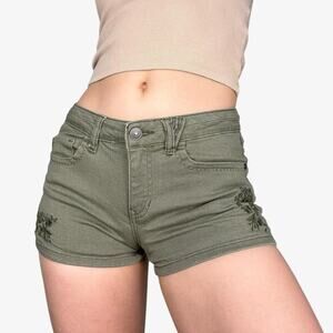 Green mini shorts low rise embroidered denim shorts from Harper size 26”